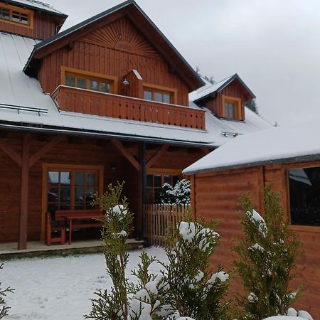 Apartman Jezerne Velke Karlovice Exterior photo