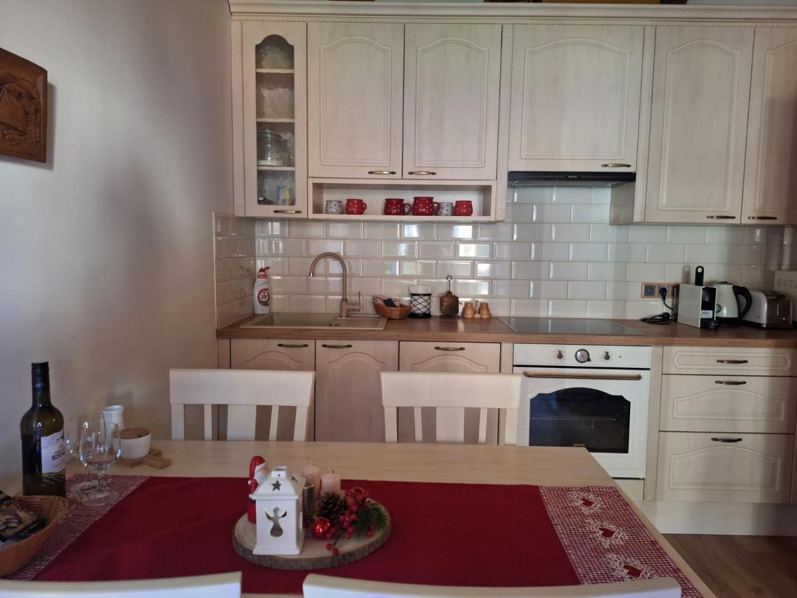 Apartman Jezerne Velke Karlovice Exterior photo